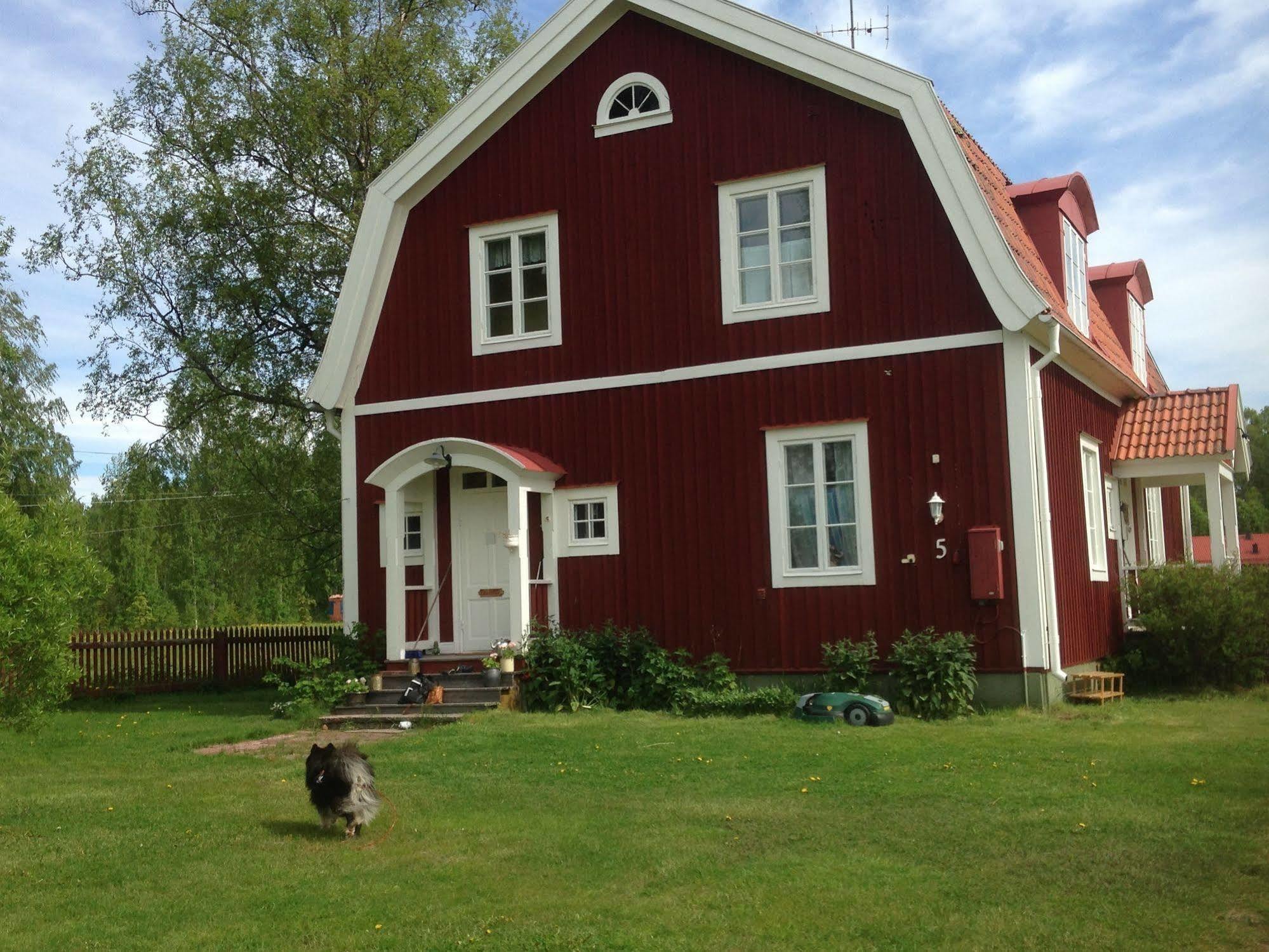 Mora Vandrarhem Och Gaesthem Vinäs 외부 사진