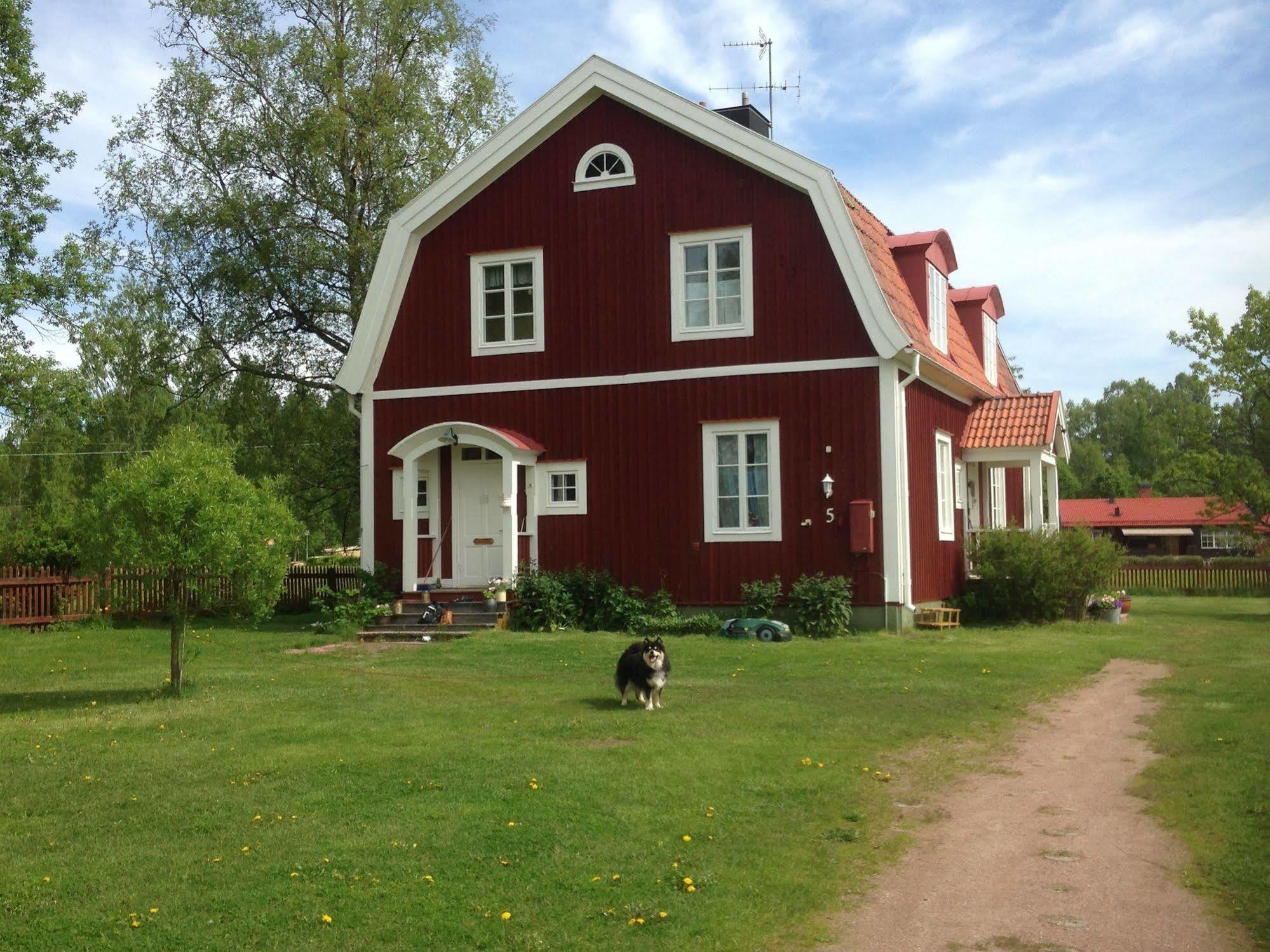 Mora Vandrarhem Och Gaesthem Vinäs 외부 사진